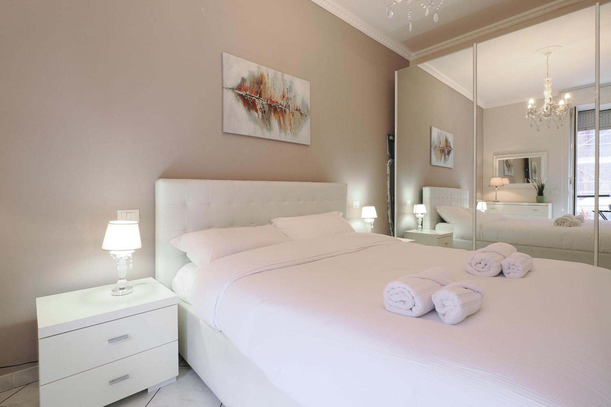 Primopiano - Zumbini B Apartment Милано Екстериор снимка