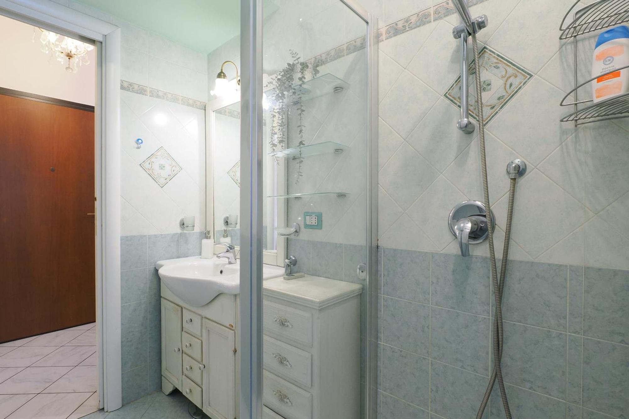 Primopiano - Zumbini B Apartment Милано Екстериор снимка