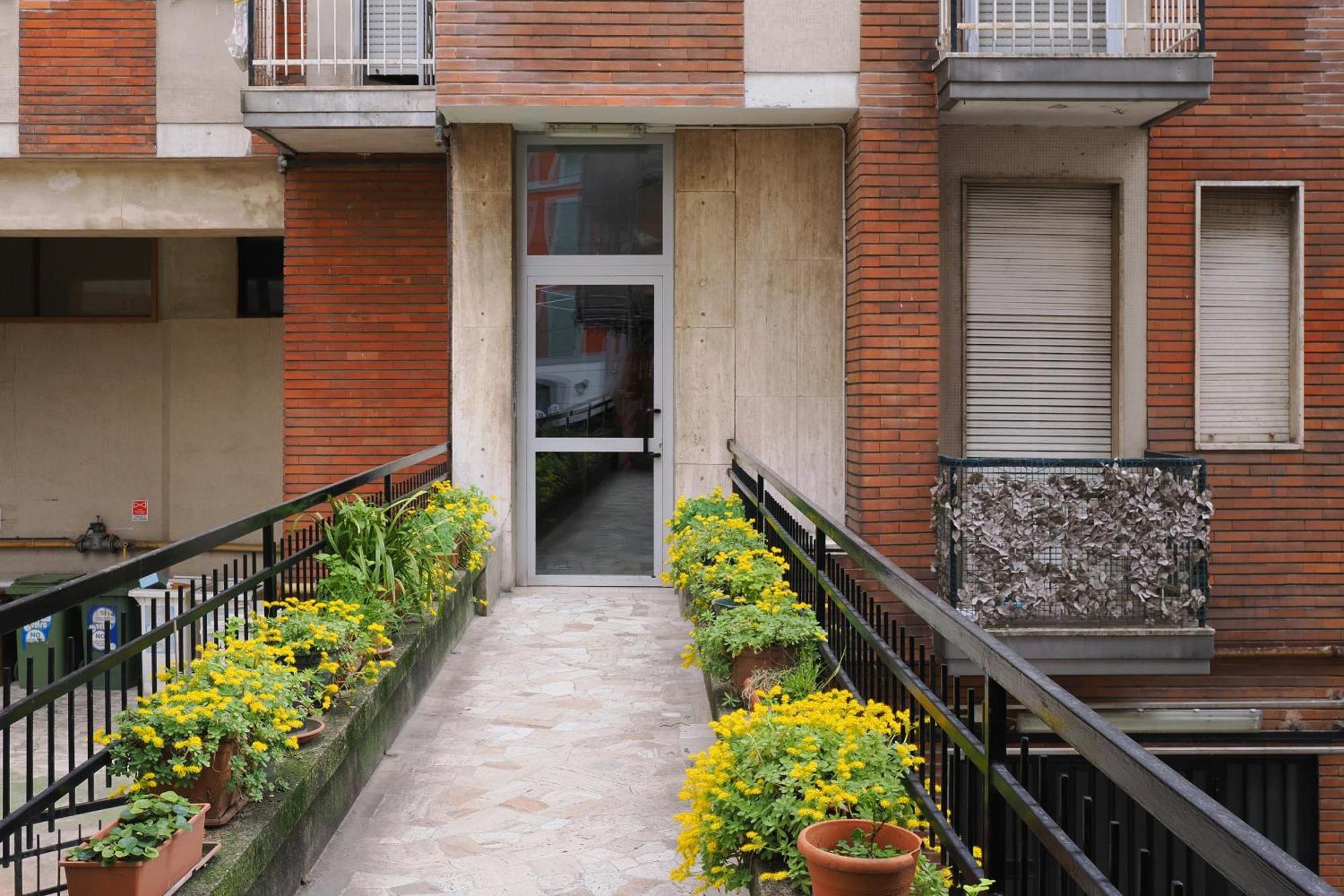 Primopiano - Zumbini B Apartment Милано Екстериор снимка