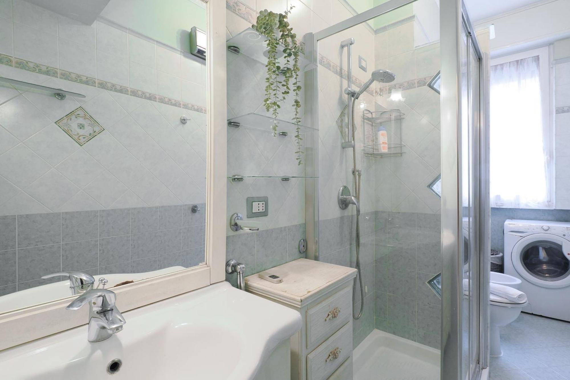 Primopiano - Zumbini B Apartment Милано Екстериор снимка